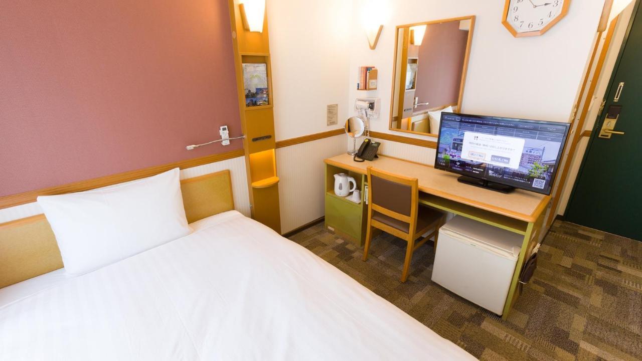 Toyoko Inn Tokyo Yamanote Sen Otsuka Eki Kita Guchi No 2 Exterior foto